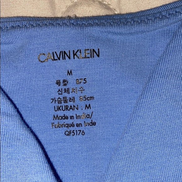 Calvin Klein bra unlined - Picture 4 of 4